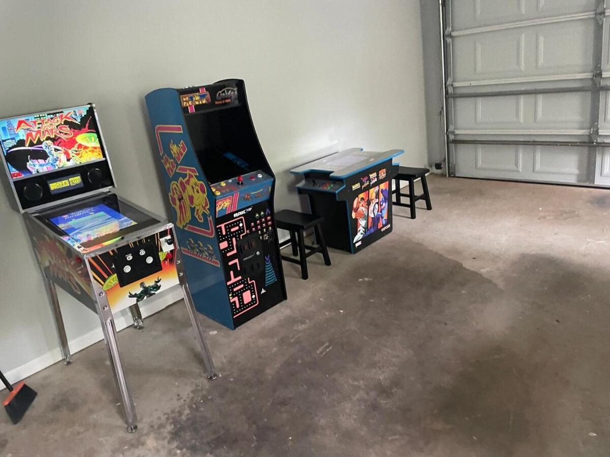 Cozy Home With Arcade, Ping Pong & Fenced Backyard Lawrenceville Zewnętrze zdjęcie